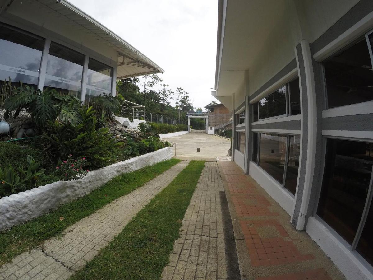 Sky Club Eco Hotel Belen de Umbria Exterior foto